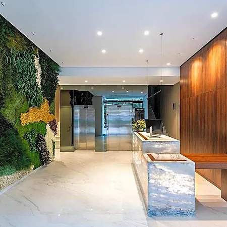 Core Aparthotel 4*