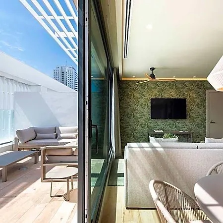 Core Aparthotel 4*
