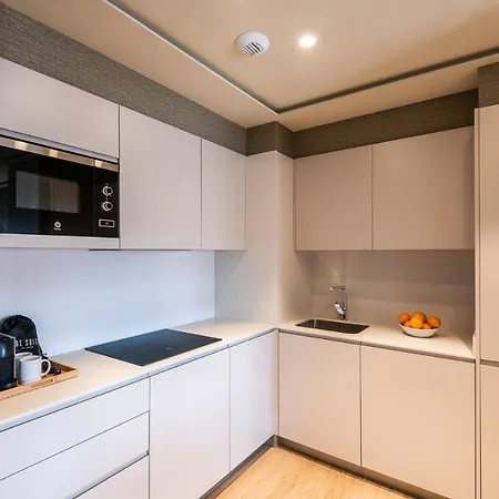 Aparthotel Core 4*