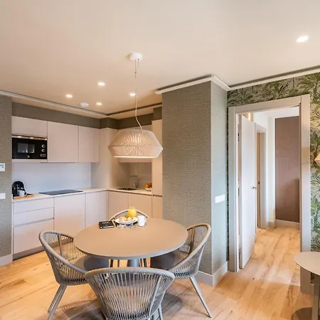 Core Aparthotel 4*