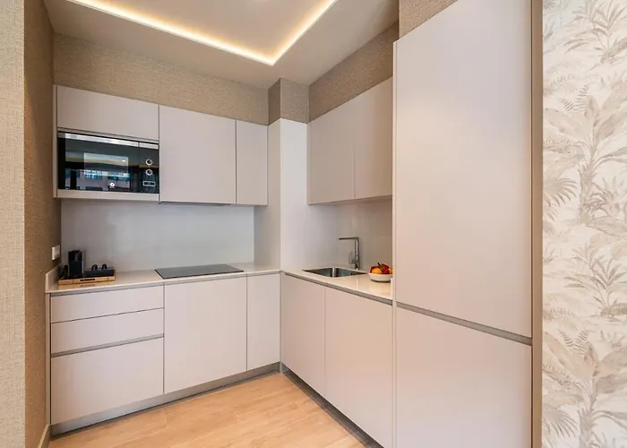Aparthotel Core 4*
